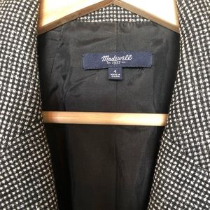 Madewell women’s Blazer size 4 (perfect fit!)